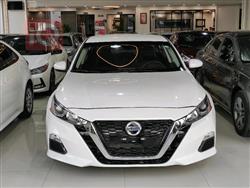 نيسان ألتيما